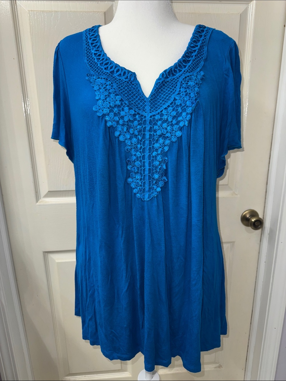 Covington Royal BlueTeal Crochet V-Neck Shimmer Tunic Top Size 2X (Runs Large)